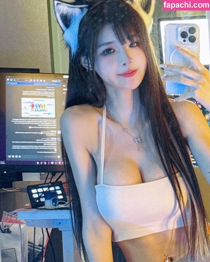 irissiri129 / irisyiyi_ / 艾怡 leaked nude photo #0108 from OnlyFans/Patreon