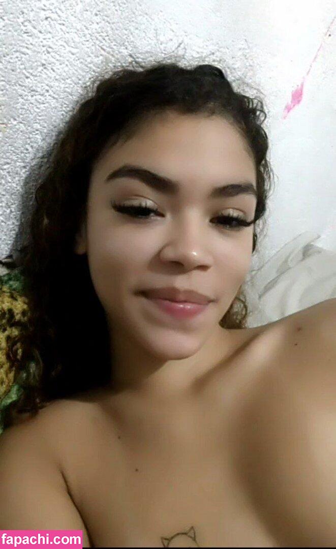 Isinha Silva / Isa Silva / Isa_buzz / isinha_silva0 leaked nude photo #0001 from OnlyFans/Patreon