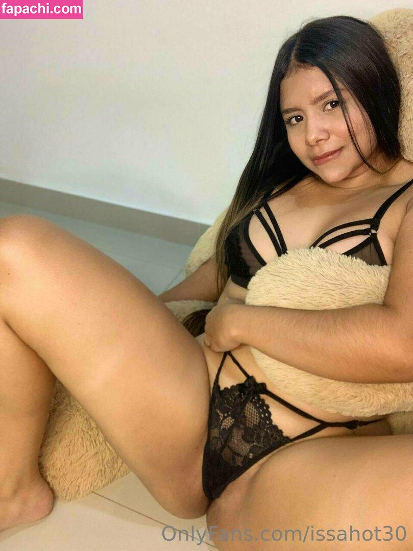 issahot30 / jol3n3mari3 leaked nude photo #0395 from OnlyFans/Patreon