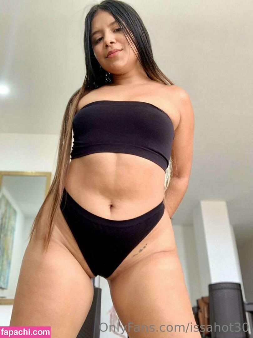 issahot30 / jol3n3mari3 leaked nude photo #0435 from OnlyFans/Patreon