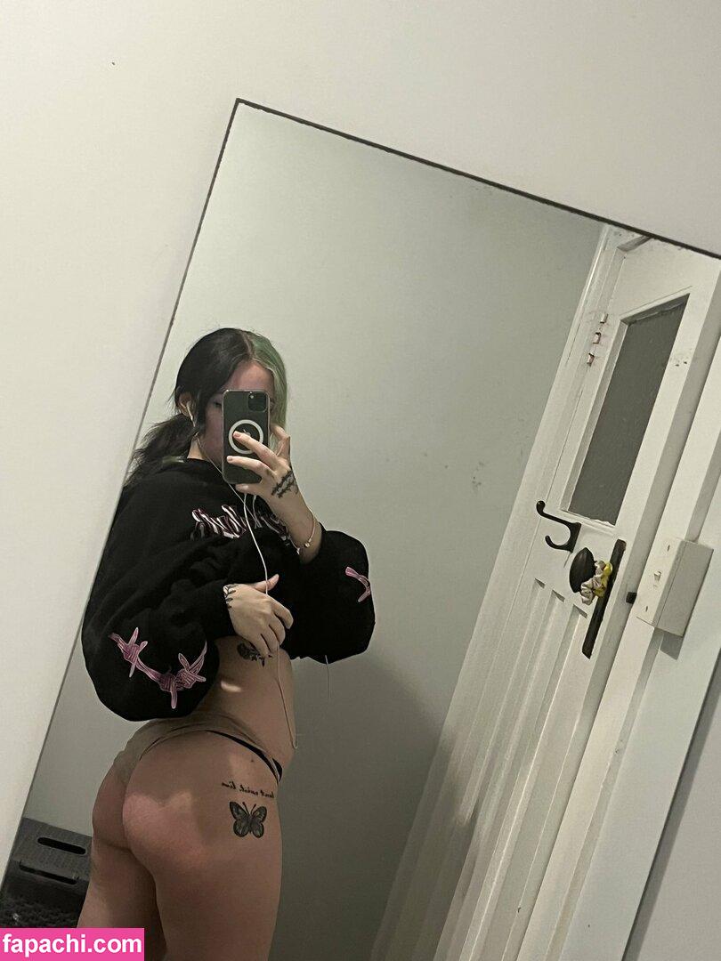 Itsssarapriv / itssarapriv leaked nude photo #0003 from OnlyFans/Patreon