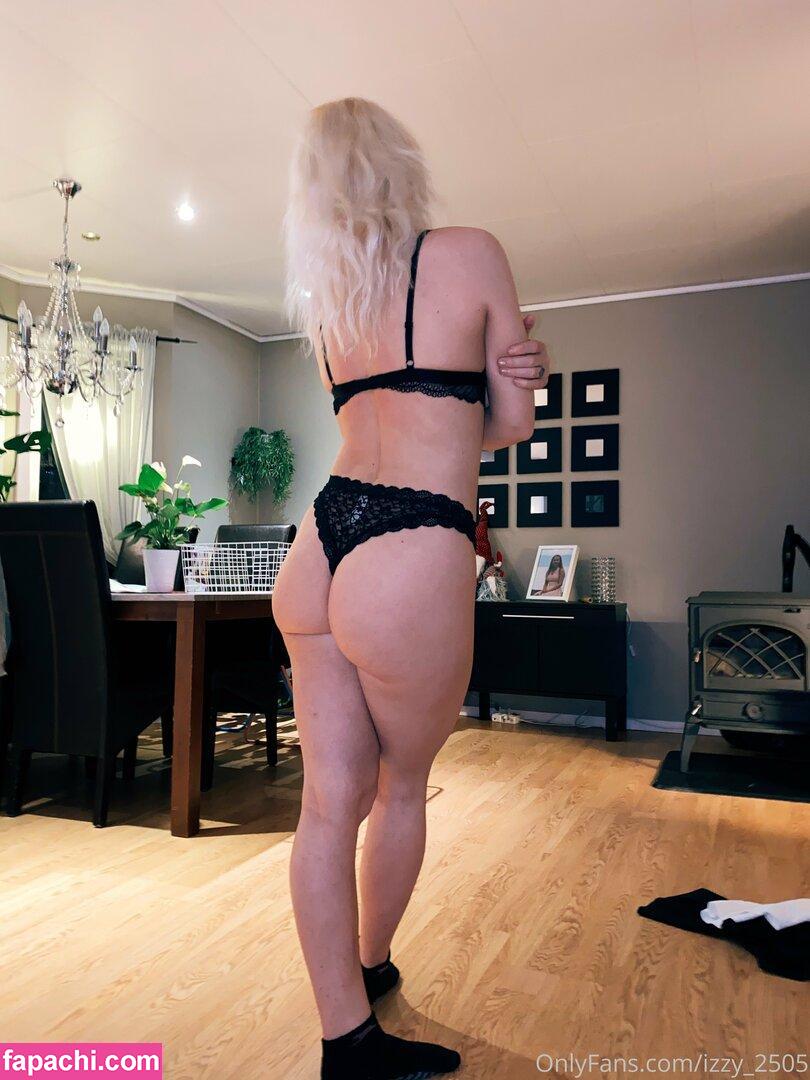 izzy_2505 / izzy2505 leaked nude photo #0013 from OnlyFans/Patreon