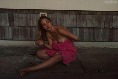 Jemima Kirke leaked media #0085