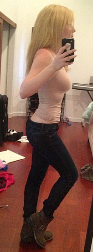 Jennette McCurdy leaked media #0326