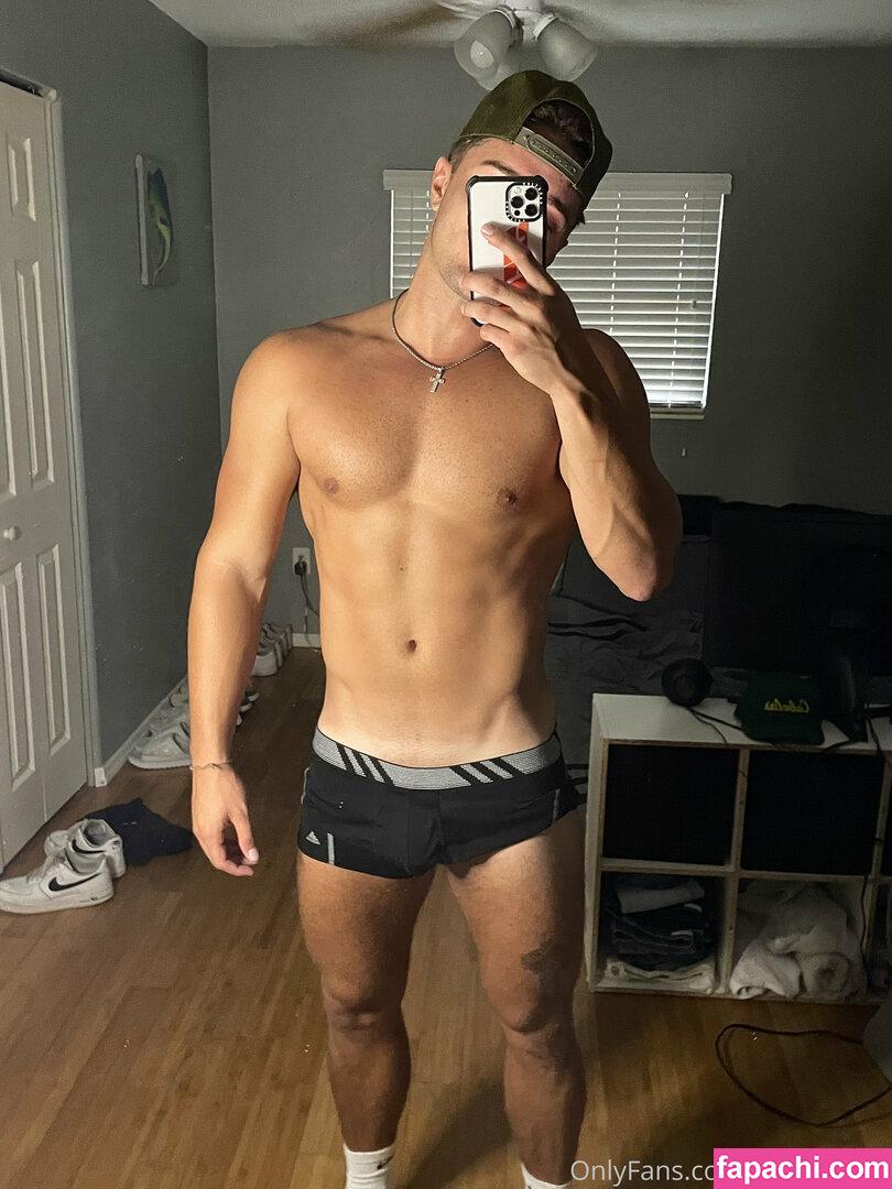 jfit98 / jt_thefiredog leaked nude photo #0027 from OnlyFans/Patreon