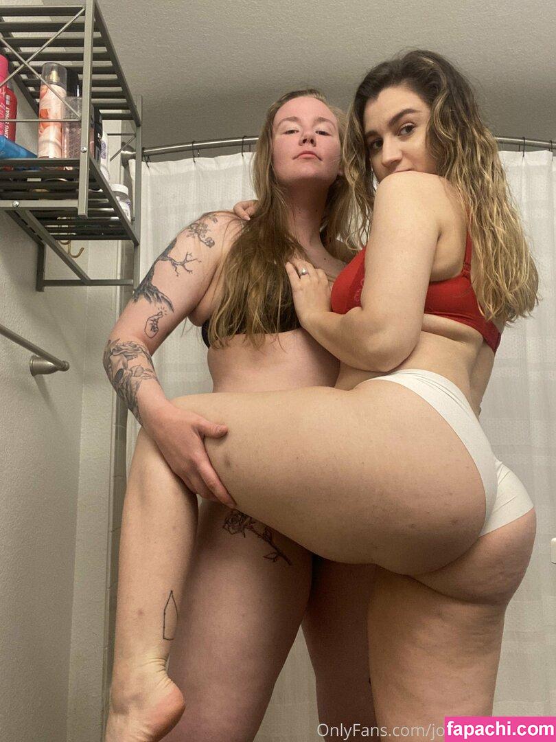 jordanandtaylor / travellight21 leaked nude photo #0009 from OnlyFans/Patreon