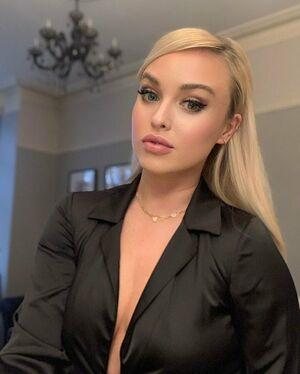 Jorgie Porter leaked media #0133