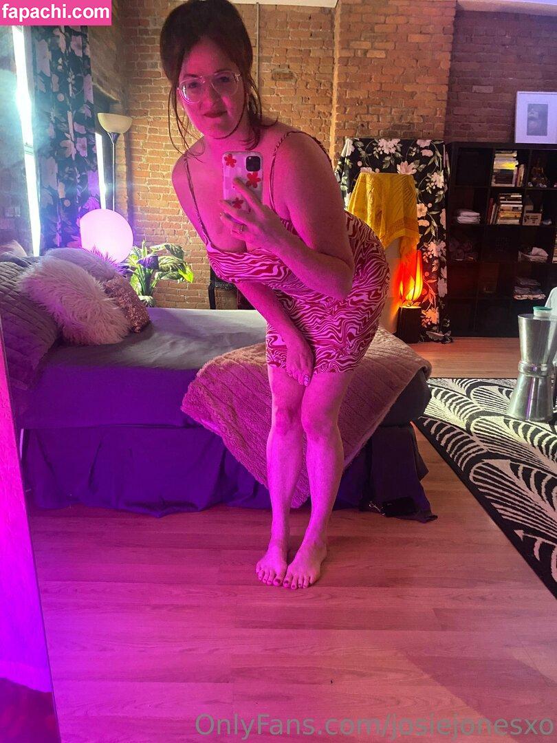 josiejonesfree / jobeejones leaked nude photo #0003 from OnlyFans/Patreon