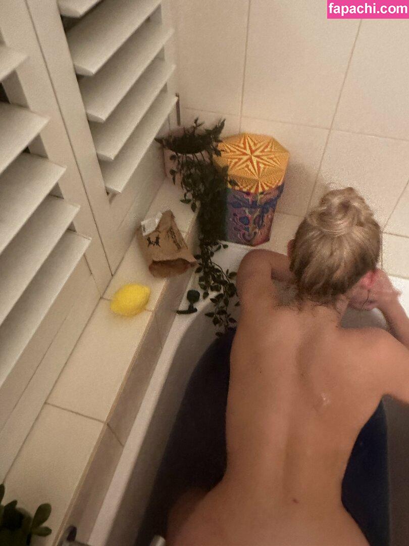Julia Chapman / happy_chapman_ / happysexkitten leaked nude photo #0025 from OnlyFans/Patreon