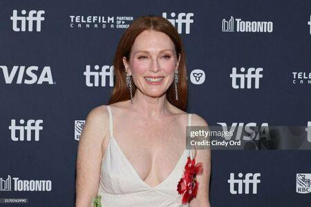 Julianne Moore leaked media #0080