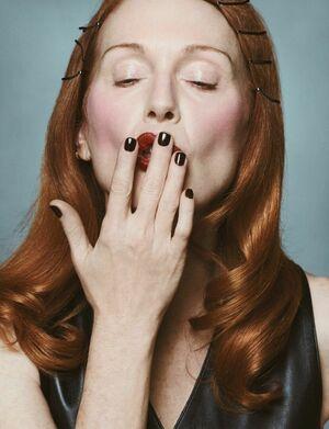 Julianne Moore leaked media #0087