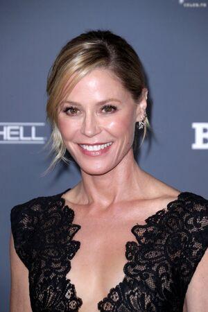 Julie Bowen leaked media #0099