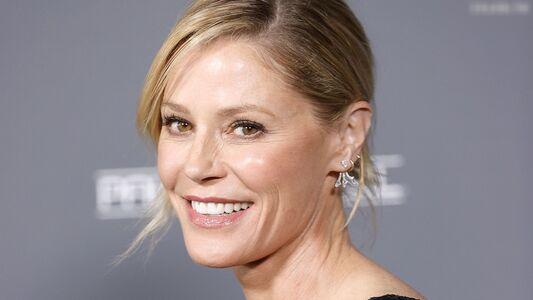 Julie Bowen leaked media #0103