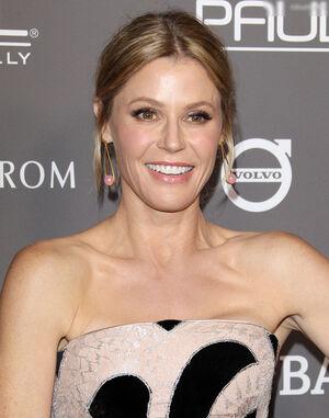 Julie Bowen leaked media #0110