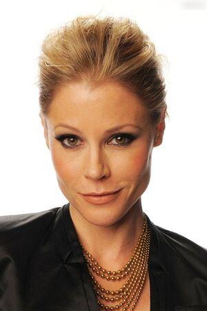 Julie Bowen leaked media #0112