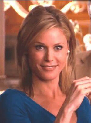 Julie Bowen leaked media #0129