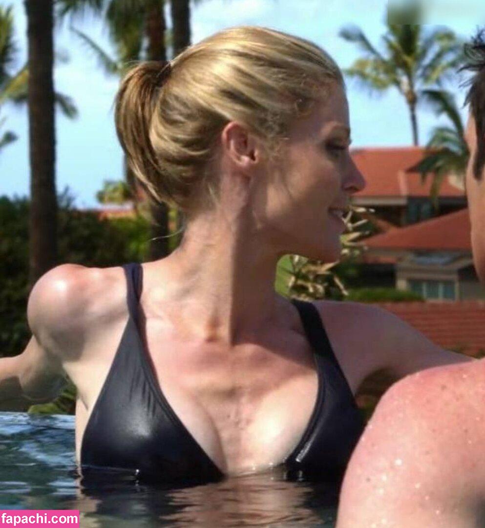 Julie Bowen / itsjuliebowen / lindseybowenn leaked nude photo #0141 from OnlyFans/Patreon