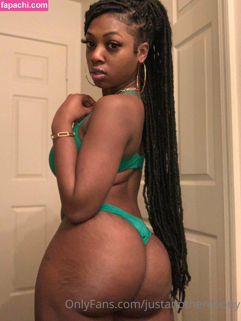 justanotherebony / fineasstrey._ leaked nude photo #0007 from OnlyFans/Patreon