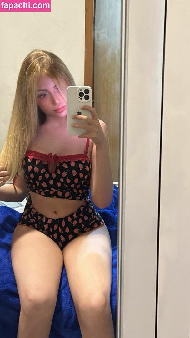 kaarolzx leaked nude photo #0034 from OnlyFans/Patreon