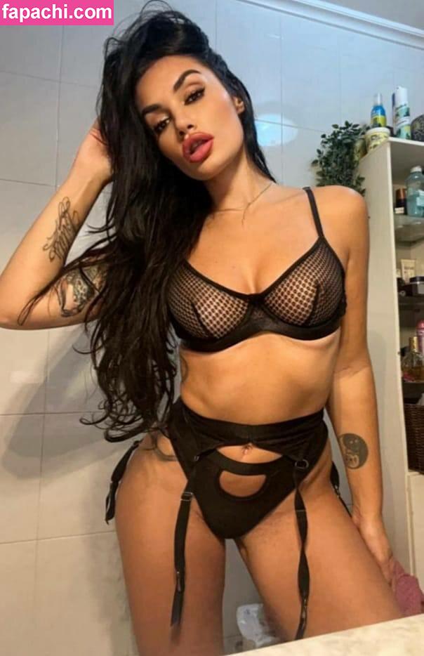 Karla Bellucci / karla_bellucci / karlabellucci / officialcarlabellucci leaked nude photo #0002 from OnlyFans/Patreon