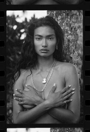 Kelly Gale leaked media #1000