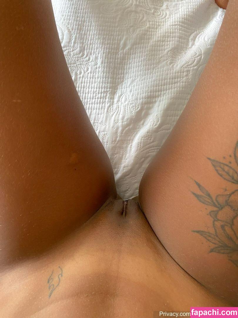 Kesia Lins / kesia_funkeirinha / kesia_funquerinha / kesialins leaked nude photo #0044 from OnlyFans/Patreon