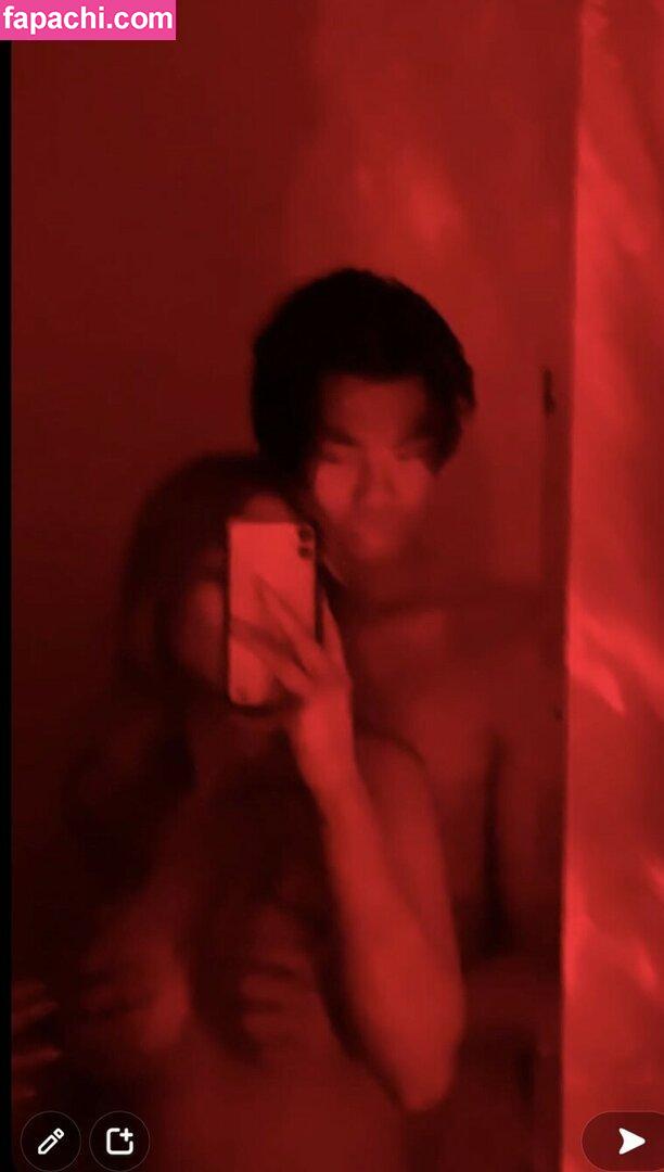 kimvuongg / kimberlyvuongg leaked nude photo #0001 from OnlyFans/Patreon