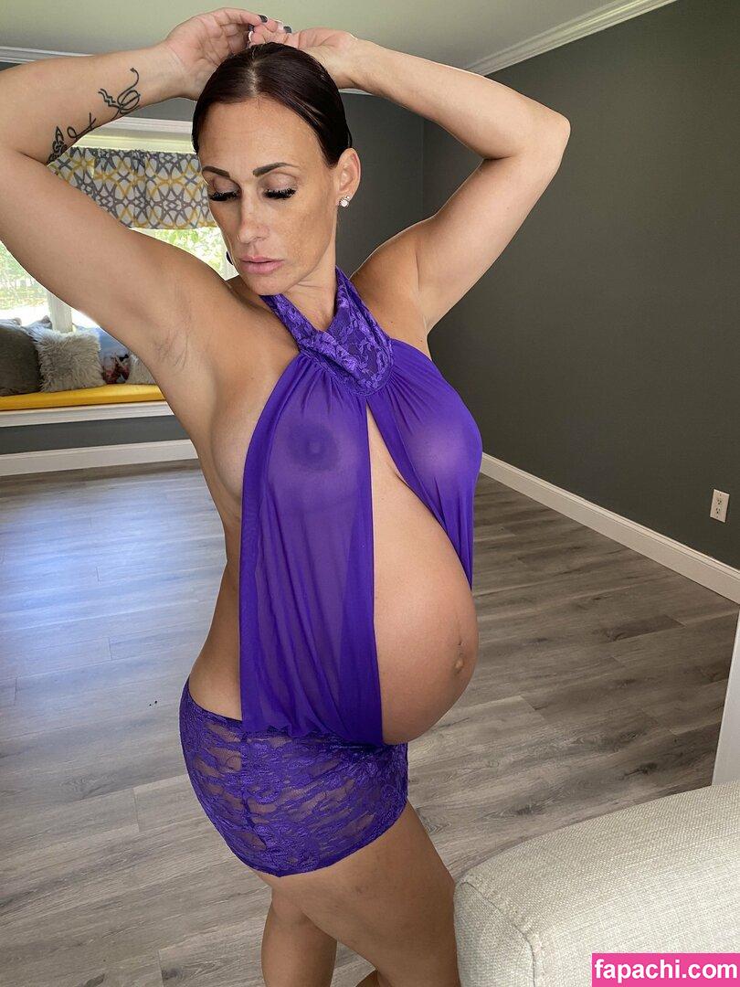 Kinky_Mommy / Bethfitmodel / Pregnantgranny / kinky_mommy1 / yuvia.x leaked nude photo #0018 from OnlyFans/Patreon