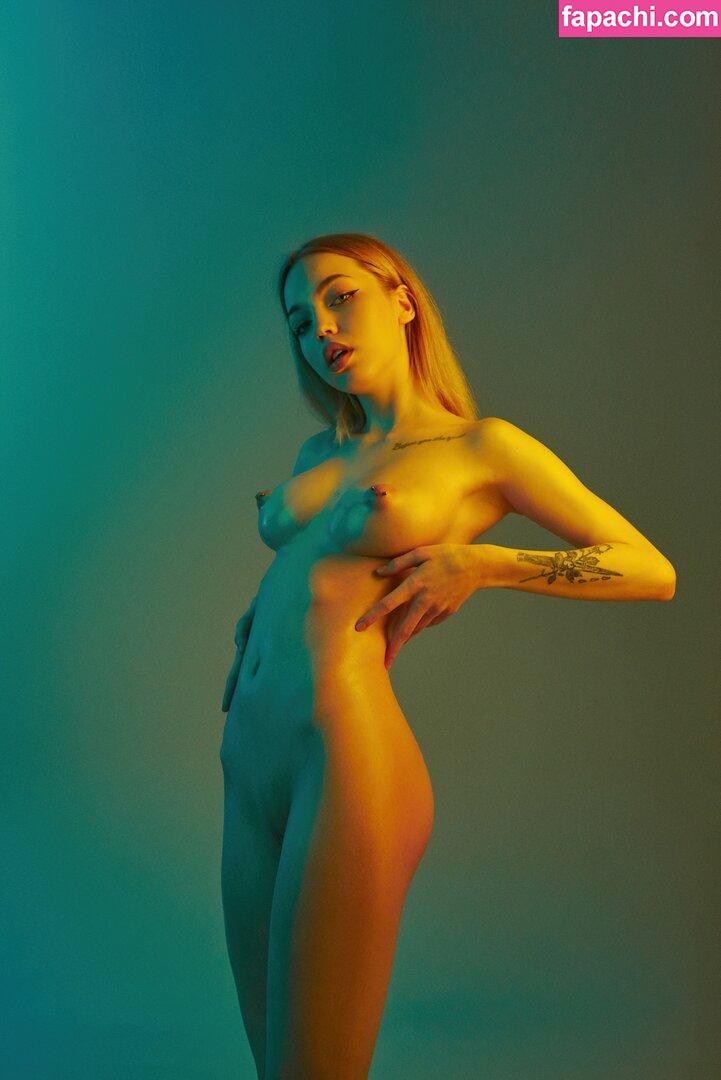 Kootovva / Jenny Kittty / lewdoart leaked nude photo #0108 from OnlyFans/Patreon