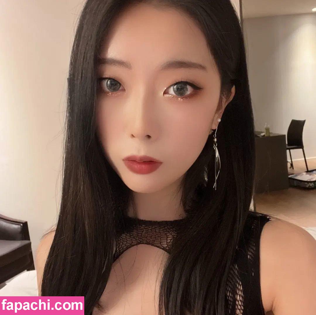 Korean Gravures / jisamss / takaidesuoficial leaked nude photo #0057 from OnlyFans/Patreon