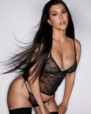 Kourtney Kardashian leaked media #1166