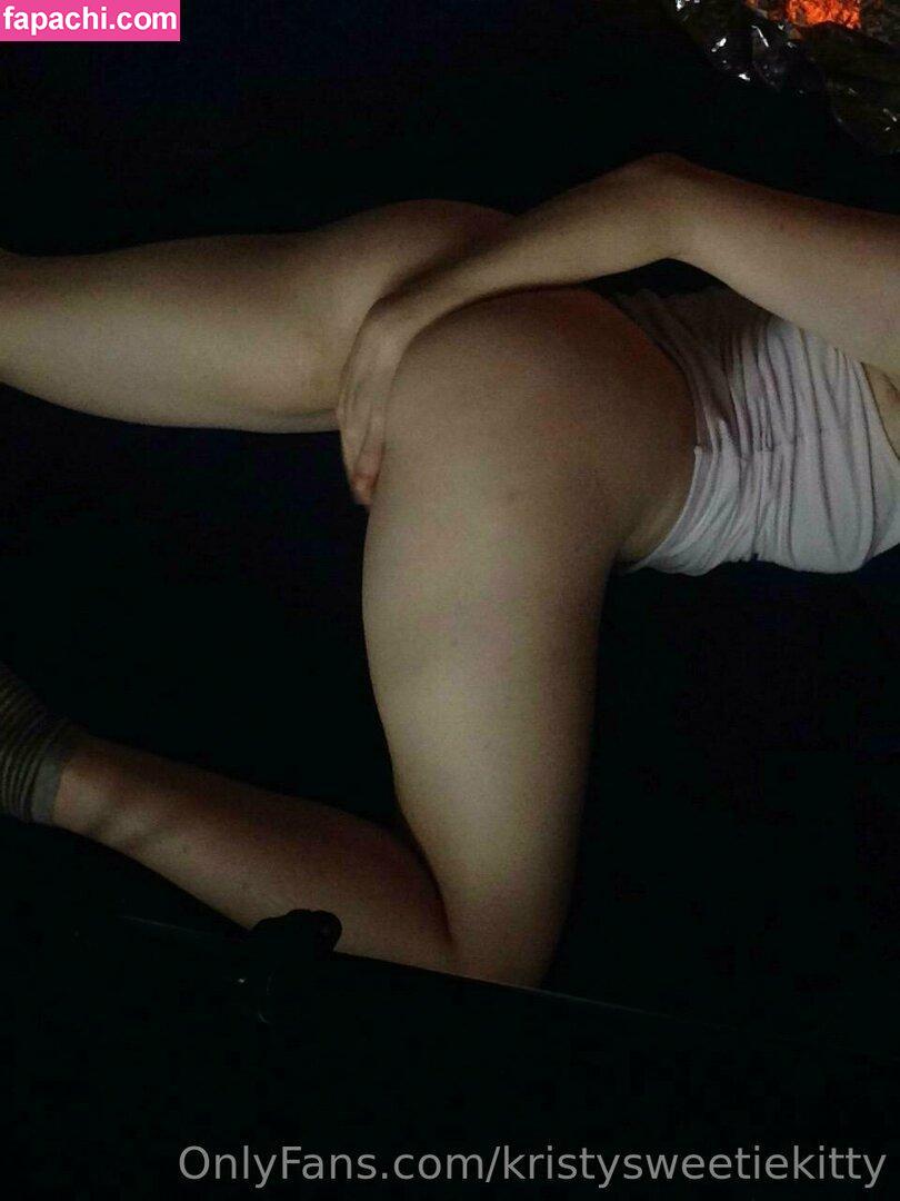 kristysweetiekitty / kiriszti081999 leaked nude photo #0044 from OnlyFans/Patreon
