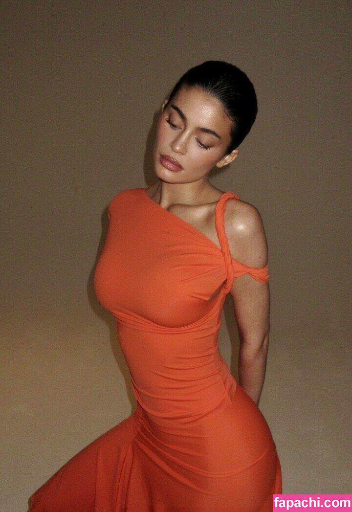 Kylie Jenner / kyliejenner / kyliejenner.2 leaked nude photo #2440 from OnlyFans/Patreon