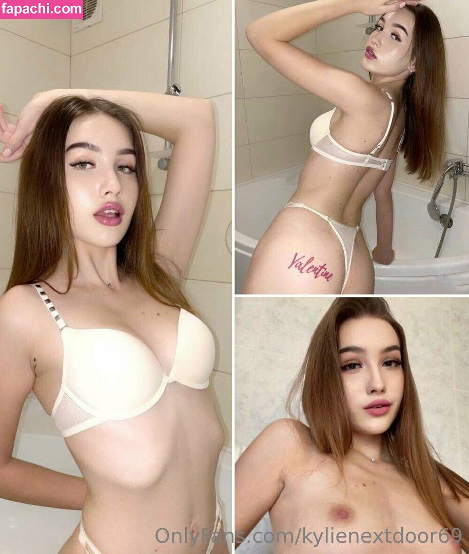 kylienextdoor69 / itscamrynsilly leaked nude photo #0345 from OnlyFans/Patreon