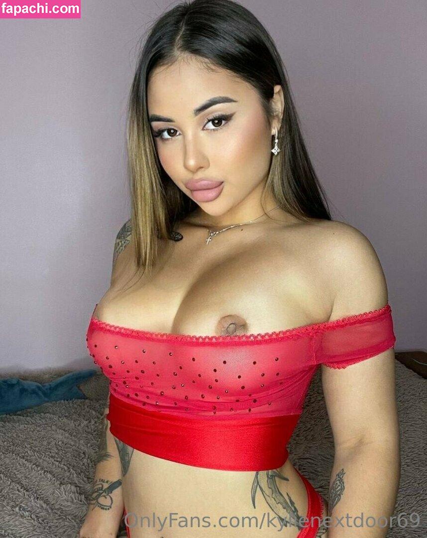 kylienextdoor69 / itscamrynsilly leaked nude photo #0433 from OnlyFans/Patreon