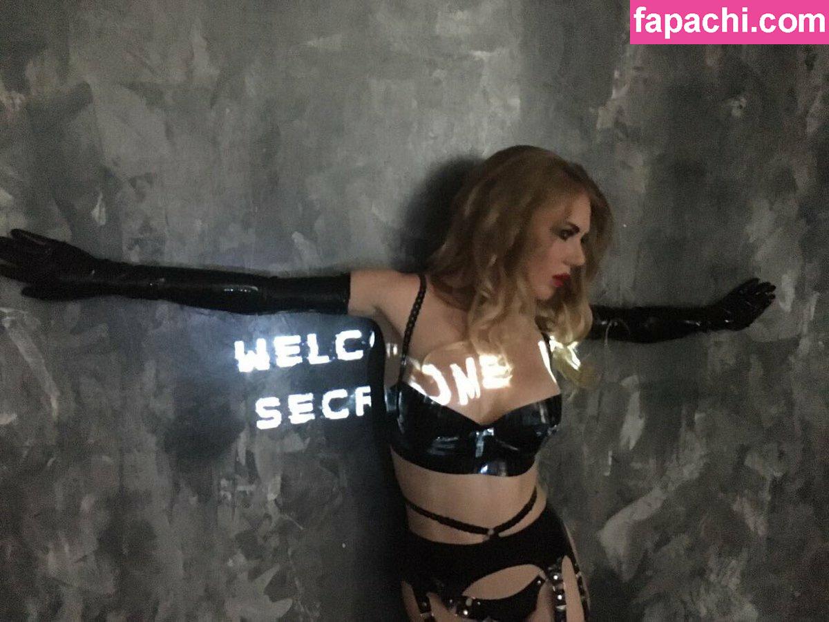 Lady Estelle / BizarrLady Estelle (Domina / EstellesDungeon / GoddessEstelle / Lady_estelle / _lady_estelle_ / estellelaufeia leaked nude photo #0023 from OnlyFans/Patreon