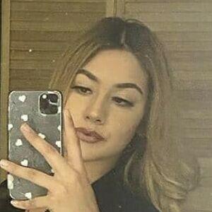 Latina California Girl avatar