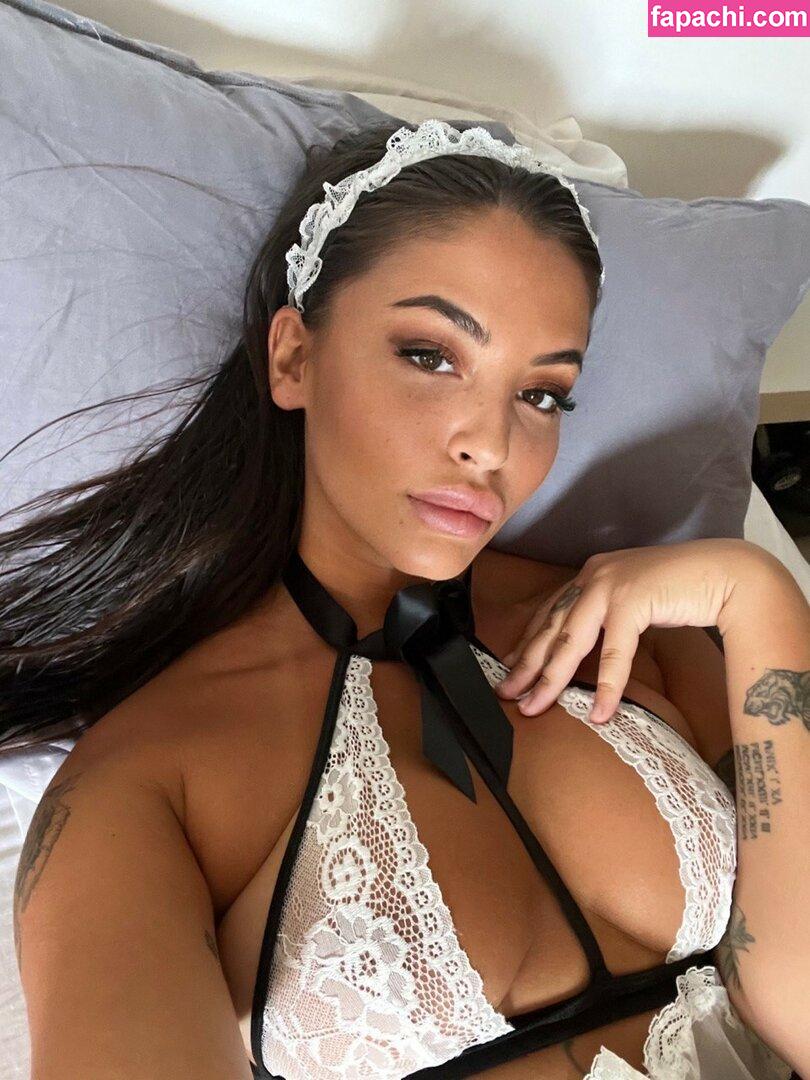Laura Von Gallucci / lauravongall / lauravongallucci / vongalluccivip leaked nude photo #0018 from OnlyFans/Patreon