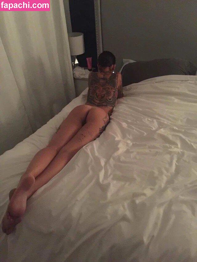 Laurence Bedard / Lolobe4 leaked nude photo #0006 from OnlyFans/Patreon