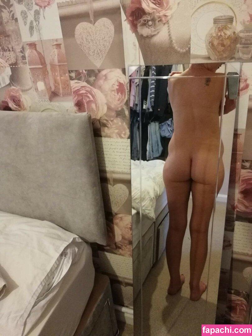 Layla_24 / layla24733 leaked nude photo #0001 from OnlyFans/Patreon