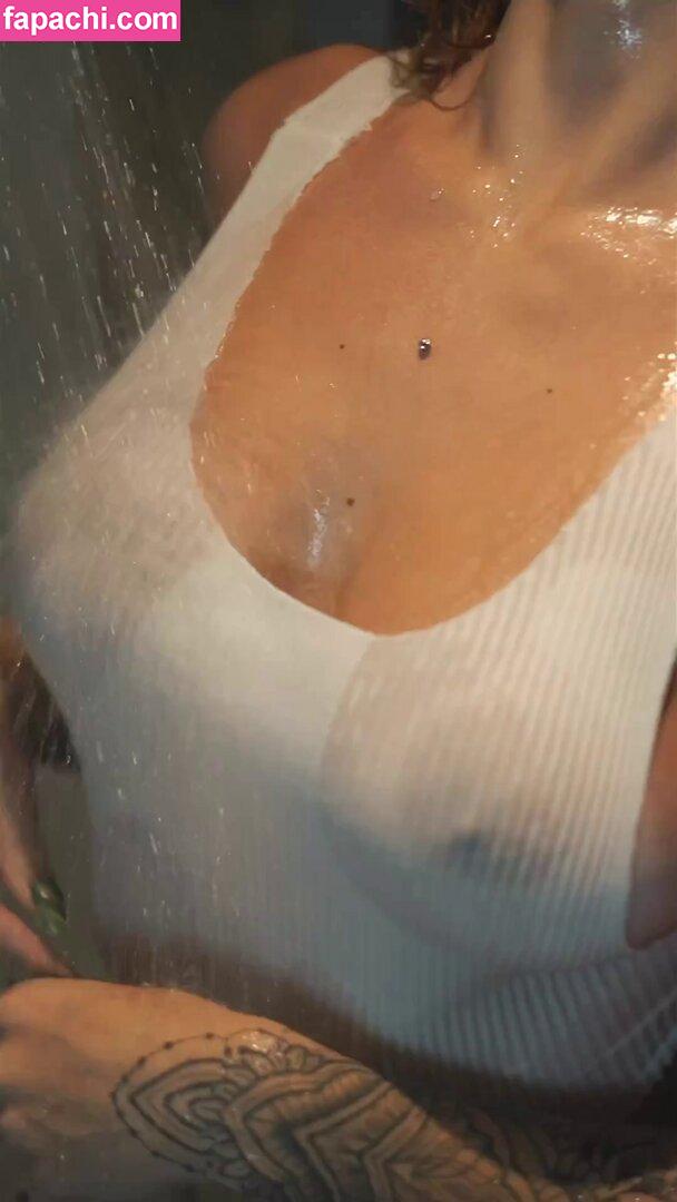 Leticia Castro / Castrollet / DEZOITOU / thayscastro leaked nude photo #0146 from OnlyFans/Patreon