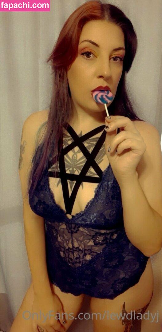 Lewdladyj / Morty25968678 / geeklady_j / l3wdgirl leaked nude photo #0276 from OnlyFans/Patreon