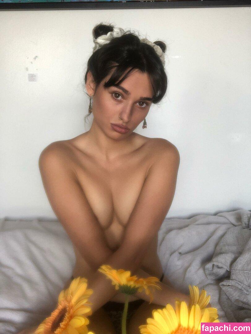 Li-lana / Lana-x-licious / Littlelananymph / lana.li_ leaked nude photo #0019 from OnlyFans/Patreon