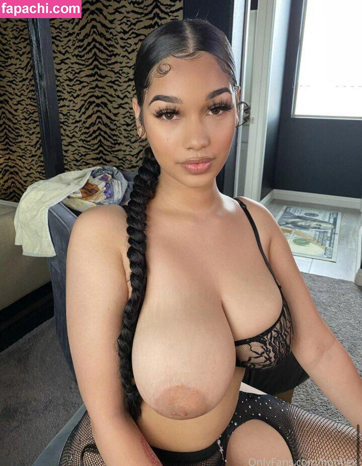 LightSkin /  / beautiful.lightskins / light skin / mixed black & white girl leaked nude photo #0020 from OnlyFans/Patreon