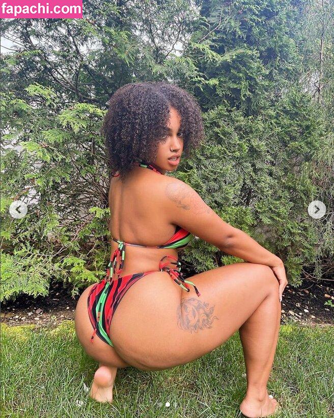 LightSkin /  / beautiful.lightskins / light skin / mixed black & white girl leaked nude photo #0028 from OnlyFans/Patreon