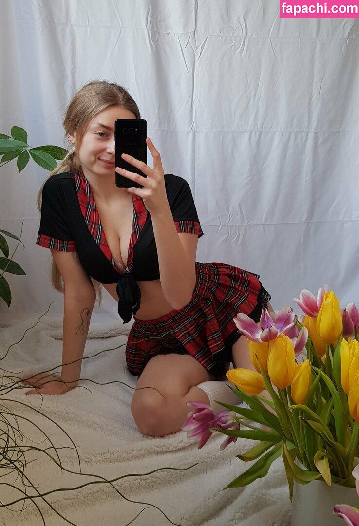 lil_hanne / kalemia / lilhanne1 leaked nude photo #0155 from OnlyFans/Patreon