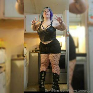 lilbbwstoner leaked media #0049