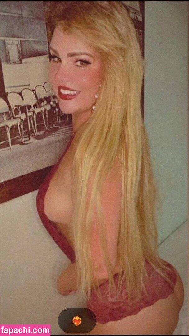 Lili Influente / unicalili / vitoriaelili leaked nude photo #0003 from OnlyFans/Patreon