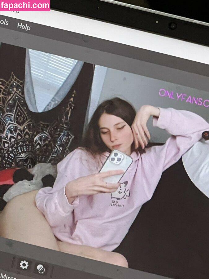 Lillith Xoxo / Speciallllllkk / lilith.xoxo / lillith_xoxo leaked nude photo #0110 from OnlyFans/Patreon