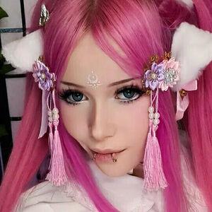 lily_angelic_cat_free avatar